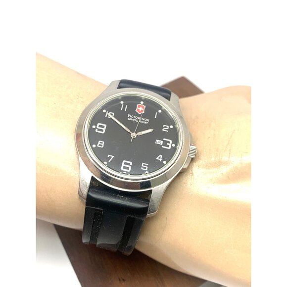 Victorinox Swiss Army Men's Watch 241387.CB Black Dial Quartz Rubber Strap 40mm - Picture 5 of 14